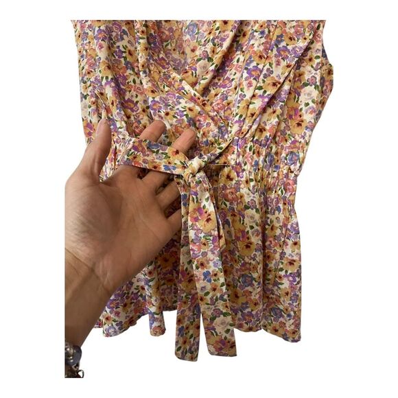 Alice Blue V-Neck Floral Print and Tie Waist Large - Picture 3 of 7